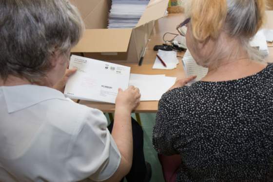 krajanske spolky odmietaju zrusenie volby postou zo zahranicia apeluju na poslancov aby navrh neschvalili