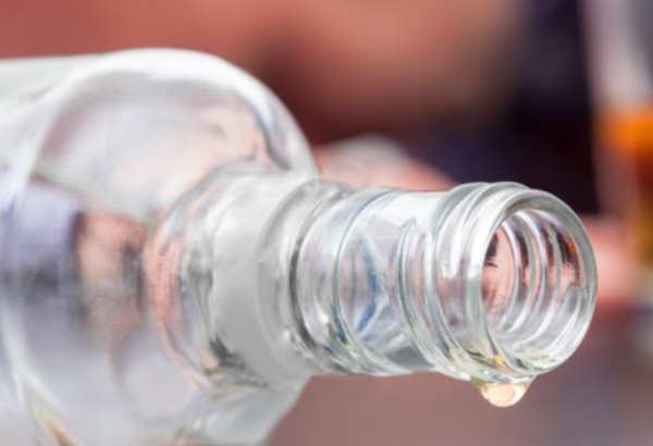 aj maly pripitok moze byt problem odbornici pocas sviatkov varuju seniorov pred rizikami alkoholu