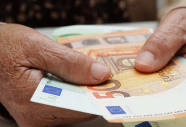 dochodky na slovensku ohrozuje rekordne nizka porodnost na co sa musia pripravit sucasni tridsiatnici