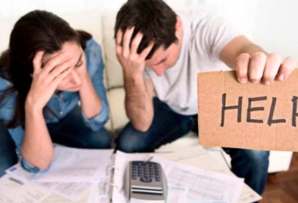 co maju domacnosti robit ak im uz nevychadza rozpocet brat si nove uvery na splatenie starych nie je dobrym riesenim