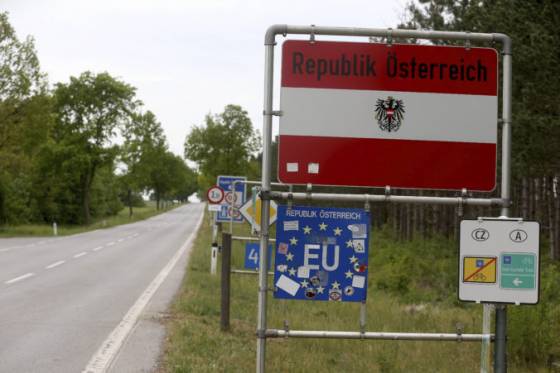Rakúsko ruší kontroly na vybraných hraničných priechodoch, týka sa to aj Slovenska
