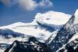 na juhu svajciarska sa z alpskeho masivu odlomila cast ladovca dvaja horolezci prisli o zivot