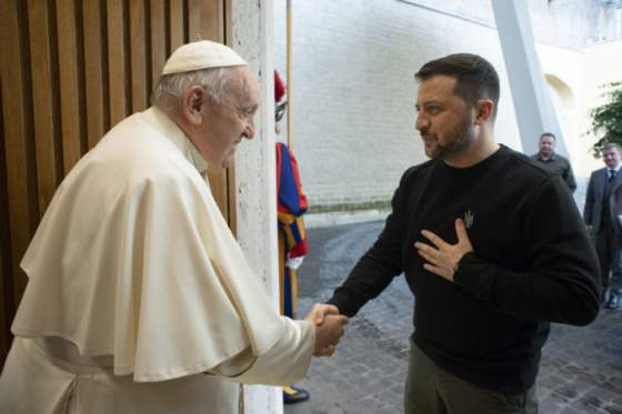 papez sa vo vatikane stretol so zelenskym hovorili o politickej situacii na ukrajine