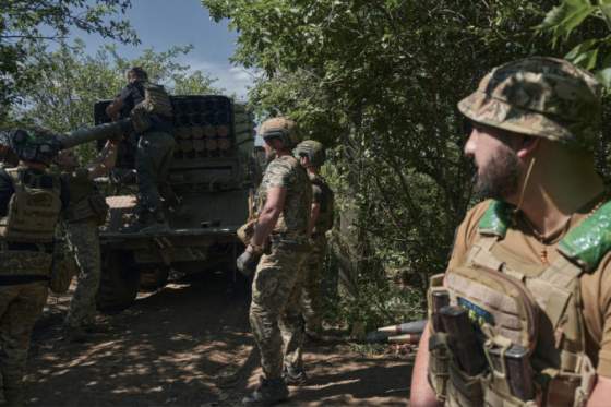 jedna z ukrajinskych brigad mozno dosiahla na okraji bachmutu vacsi prielom a tvrdi ze pritom zabila desiatky rusov