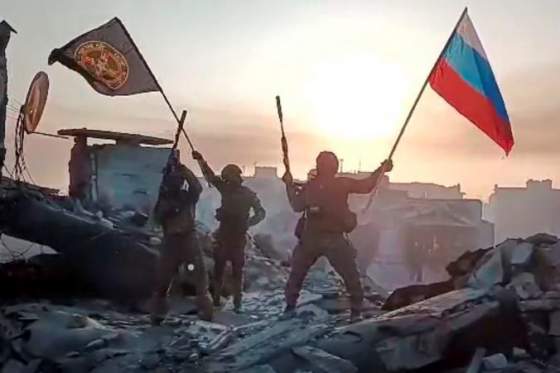 rusi ziskali kontrolu nad ukrajinskym bachmutom potvrdil zelenskyj z mesta zostali len trosky