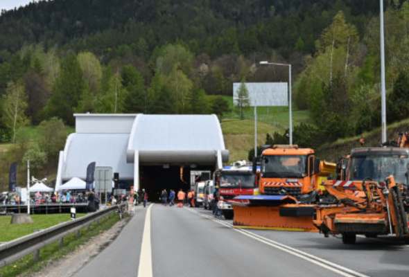 Tunel Branisko sa počas údržby otvoril pre verejnosť, návštevníci sa dostali na nedostupné miesta (video+foto) 