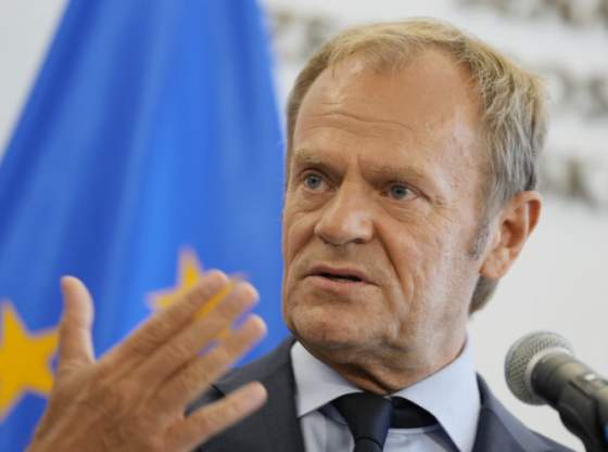 tusk oznamil presun vsetkych dostupnych zdrojov na ochranu hranice s bieloruskom po napadnuti straznika migrantmi