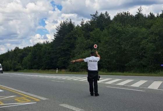 kontrola na cestach kosickeho kraja odhalila vyse 200 priestupkov islo o prekrocenu rychlost aj alkohol za volantom