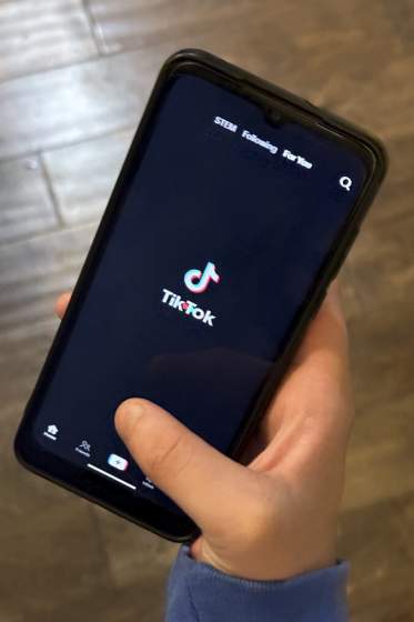 tiktok priznal transfer udajov europanov do ciny