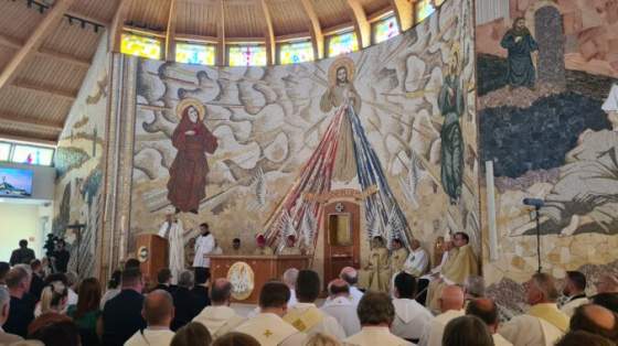 v trnave na prednadrazi maju novy kostol stavali ho styri roky foto