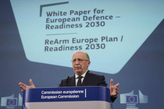 vojna sa zmenila rusko napriek vacsim zdrojom nedosiahne velke vitazstva tvrdi europsky komisar pre obranu