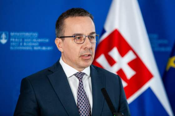 podpora v case skratenej prace sa rozsiri tomas tak chce pomoct firmam pri obchodnych vojnach