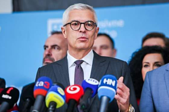 blanar podla korcoka siri rusku propagandu vyjadrenie ministra sposobilo dalsiu hanbu pre slovensko video