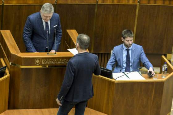simecka aj fico su rovnako doveryhodni politici matovic je v prieskume na 16 percentach