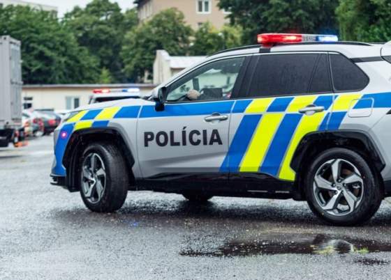 policajti sa zameraju na motorkarov cyklistovi ci kolobezkarov zacala sa medzinarodna akcia roadpol
