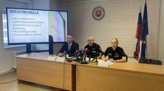radikali posobili v centre bratislavy policajna akcia valhalla odkryla podla maskarovej desiatky stop video