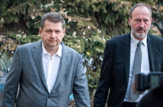 sud sa bude opat zaoberat kauzou bonaparte na programe pojednavania je vysluch dvojice znalcov
