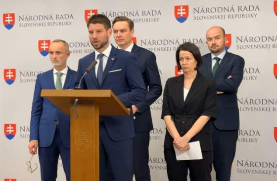 progresivci predkladaju lex para lindtner podporia aj veto dozivotnej renty pre zilinku video