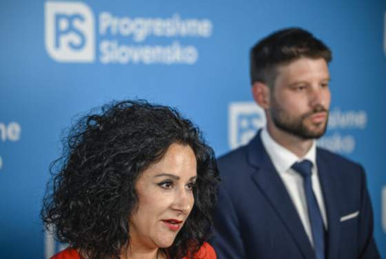 simkovicova prezentaciou salonu krasy porusila zakon ps podava podnet na vybor pre nezlucitelnost funkcii video