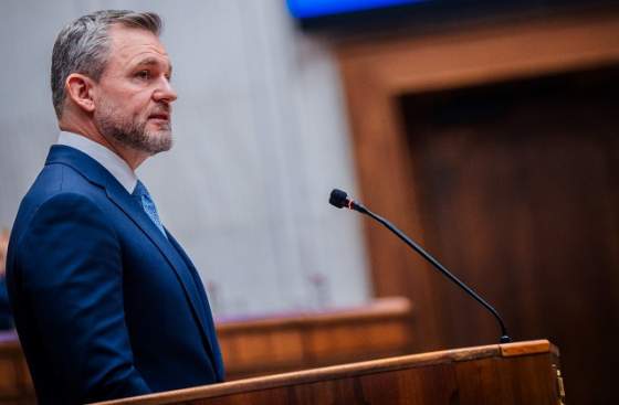 slovensko sa podla politologa zatial nemusi za prezidenta hanbit opozicni politici mozu tiez pokojne spavat