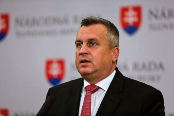 danko pripustil vystupenie slovenska z unie poburili ho aj slova nemeckeho kancelara merza video