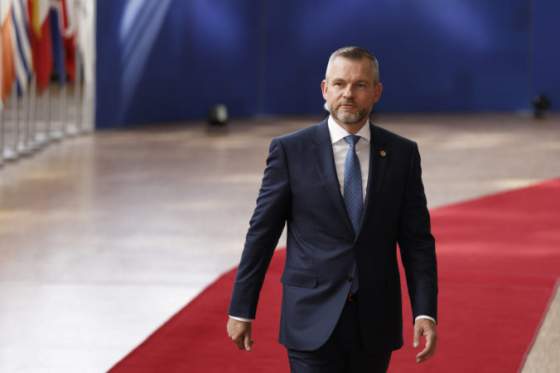 prezident pellegrini odcestuje na oficialnu navstevu ciernej hory