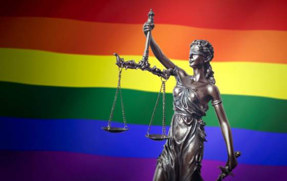 ustavny sud v taliansku rozhodol v prospech matiek v paroch rovnakeho pohlavia