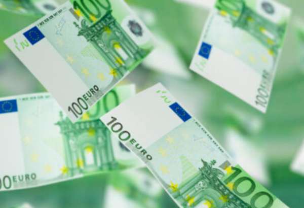 odmena 800 eur potesi tisicky slovakov bude vyplatena vo vyplatnom termine za maj 2025