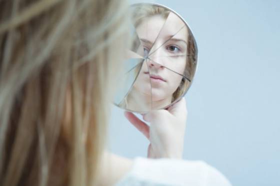 Ako sa prejavuje schizofrenik? Ťažko rozpoznáva emócie, tvrdí klinický psychológ