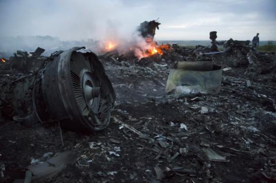 video boeing 777 nad ukrajinou zostrelili rusi z vrazdy 298 ludi na palube obvinili styroch muzov