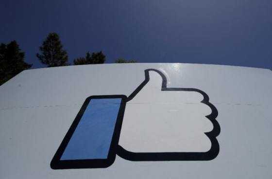 facebook by mal odlozit uvedenie svojej kryptomeny projekt chce preskumat kongres usa