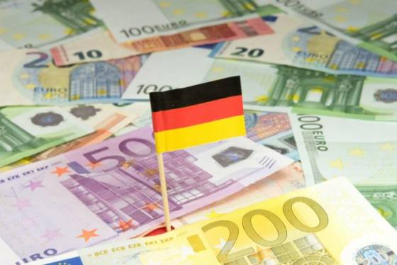 Pre koronakrízu sa nemecká ekonomika tento rok zmenší o 6,5 -, hovorí prognóza rady ekonomických expertov