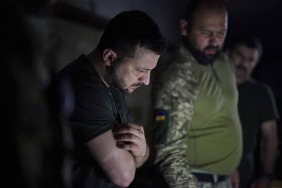 ukrajinci utrpeli znacne straty v bitke o sjevjerodoneck potrebujeme protiraketove zbrane odkazal zelenskyj zapadu video