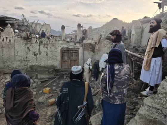 taliban nie je schopny pomoct ludom zasiahnutym zemetrasenim v plnom rozsahu a preto ziada o pomoc osn