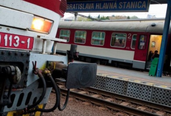 rusenia vlakov sa slovaci nemusia obavat ministerstva sa dohodli kto vykryje tych chybajucich 24 milionov eur
