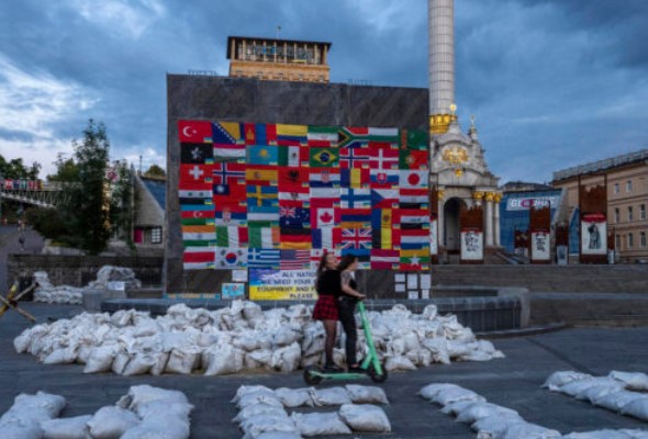 vojna na ukrajine zelenskyj chce ziskat spat okupovane mesta g7 zakaze dovoz ruskeho zlata