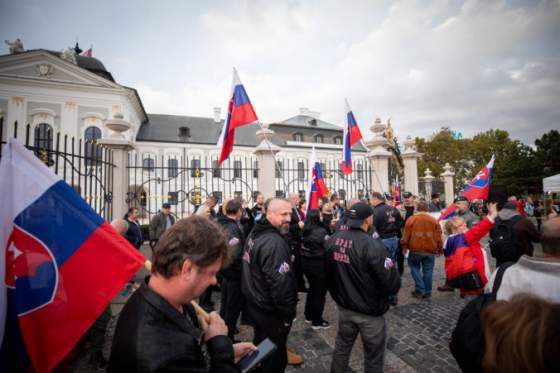 Právo na zhromažďovanie nesmie byť démonizované, Amnesty International Slovensko znepokojuje nový „lex atentát“