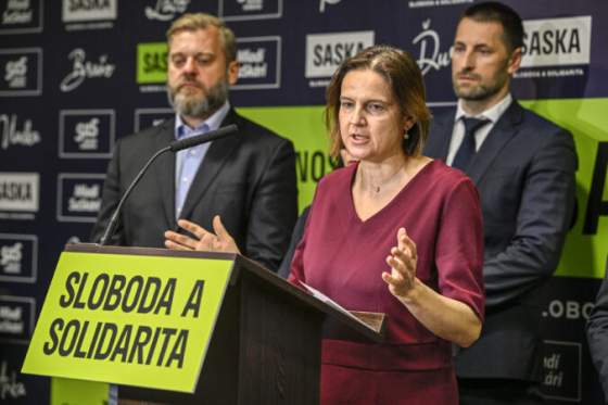 kroky ficovej vlady ohrozuju slovensko stopnutie eurofondov moze byt podla liberalov len prvy krok video