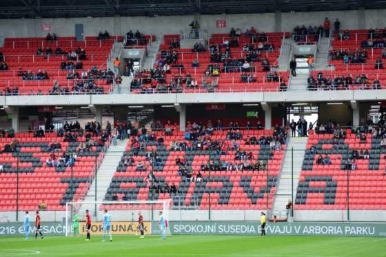 vodici ratajte s dopravnymi obmedzeniami trnavu cakaju v suvislosti so zapasmi futbalovych majstrovstiev