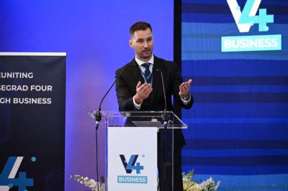 je nevyhnutne prehodnotit energeticku politiku cla a rovnost prilezitosti pre clenske staty v eu zhodli sa biznismeni v bratislave