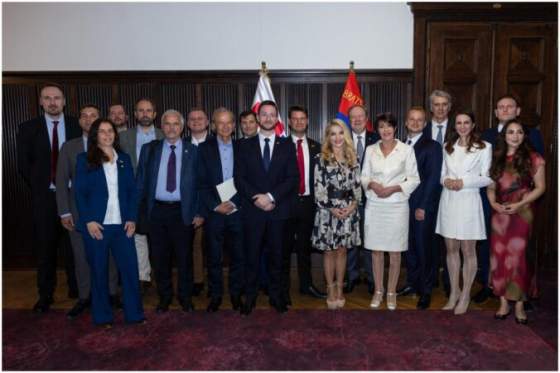 simkovicova prijala zastupcov frakcie europa suverennych narodov z europskeho parlamentu foto