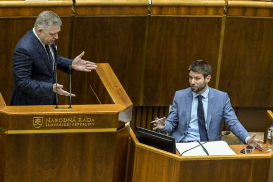 progresivne slovensko by vo volbach ziskalo az 23 percent o tretie miesto bojuju hlas a republika