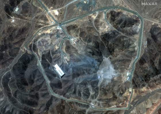izrael opat udrel na iransky podzemny jadrovy areal fordo