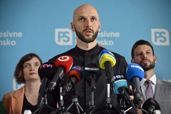 progresivci budu iniciovat mimoriadny vybor vyzyvaju vladu na okamzite vratenie 200 milionov eur obciam a mestam video