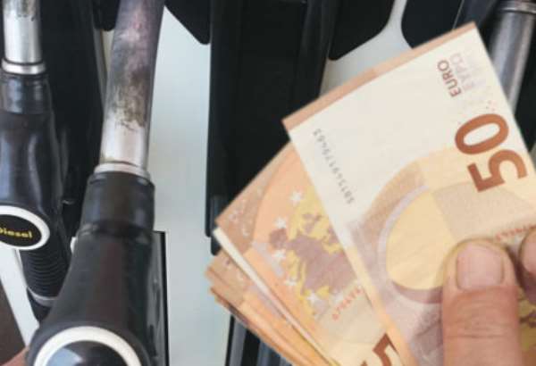 motoristi pripravte sa na zmenu ceny paliv na slovensku po tyzdnoch pokoja opat porastu