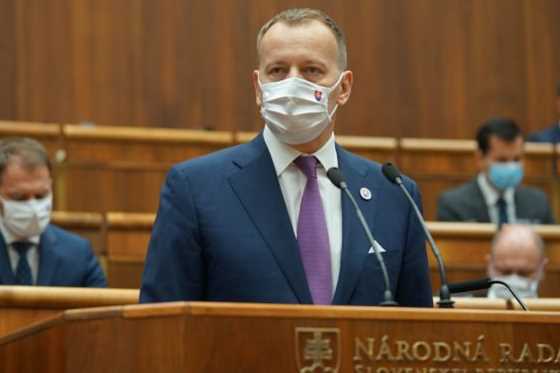 Boris Kollár podal návrh na svoje odvolanie, hrozí odchod Sme rodina z koalície (naživo)