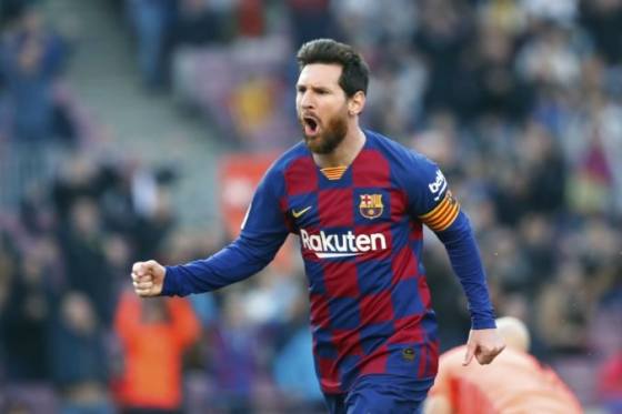 Lionel Messi je po 16 rokoch voľným hráčom. Podarí sa Barcelone podpísať s ním nový kontrakt?