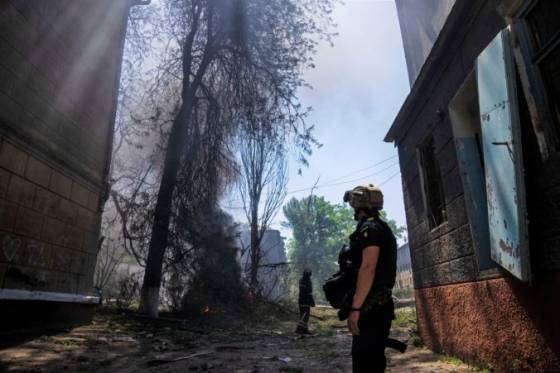 ukrajinci utocia v chersonskej oblasti na ruske sklady a doslo aj k trom pokusom o atentat