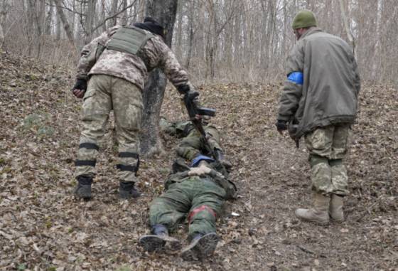 rusko mobilizuje dobrovolnicke prapory aby na ukrajine vykompenzovalo tazke straty