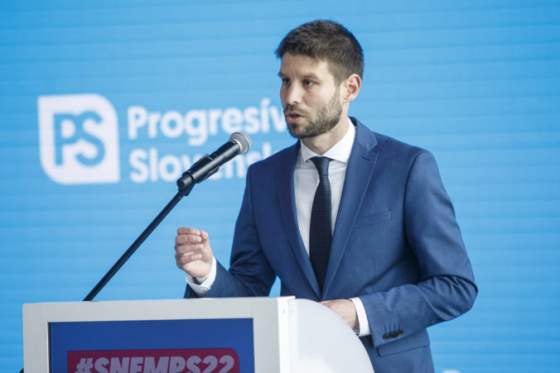 Progresívne Slovensko chce ozdraviť verejné financie, potrebný je aj prechod na zelenú ekonomiku (video)